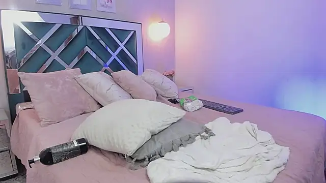 ibella7 online show from 17, 2, 2025