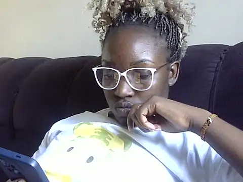 Chichii- online show from 15, 12, 2025