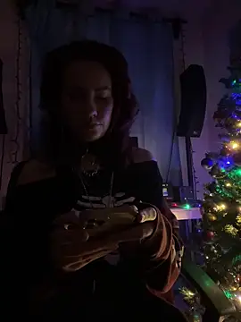 Nina-Chick777 online show from 27, 12, 2024