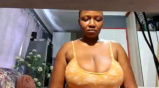 Snapshot of EbonyRose9 chatting on 15, 3, 2025 EbonyRose9 online show from 15, 3, 2025