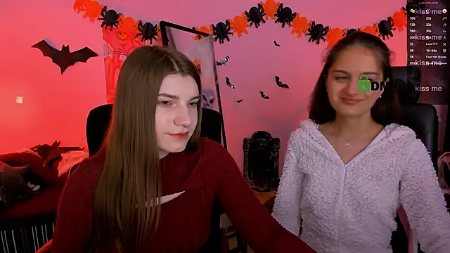 pure radiance1 online show from 4, 11, 2025