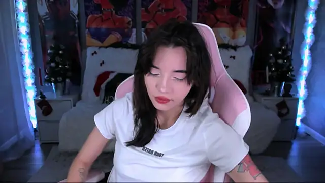 as1an girlfriend online show from 22, 12, 2025