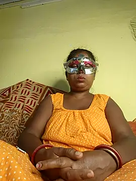 Snapshot of tinabhabhi chatting on 17, 6, 2026 tinabhabhi online show from 17, 6, 2026