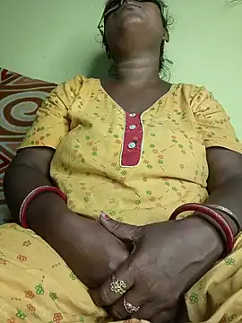 Snapshot of tinabhabhi chatting on 17, 7, 2026 tinabhabhi online show from 17, 7, 2026