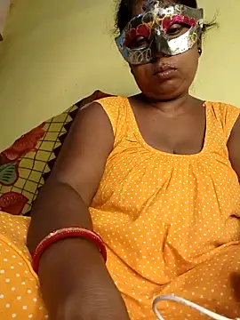 Snapshot of tinabhabhi chatting on 3, 8, 2026 tinabhabhi online show from 3, 8, 2026