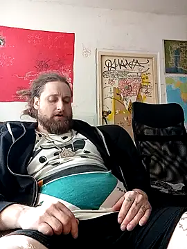 Snapshot of Ozomitro chatting on 28, 2, 2025 Ozomitro online show from 28, 2, 2025