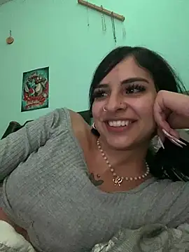 Hilary pinkk online show from 26, 12, 2024