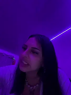 Hilary pinkk online show from 23, 1, 2025