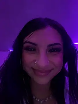 Hilary pinkk online show from 25, 1, 2025