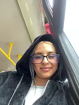 Hilary pinkk online show from 4, 3, 2025