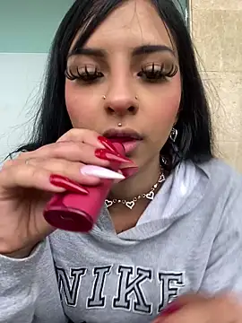 Hilary pinkk online show from 20, 3, 2025