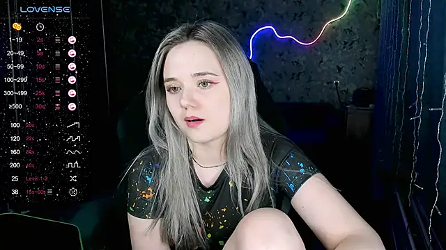 Your small bunny online show from 26, 1, 2025