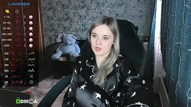 Your small bunny online show from 19, 2, 2025