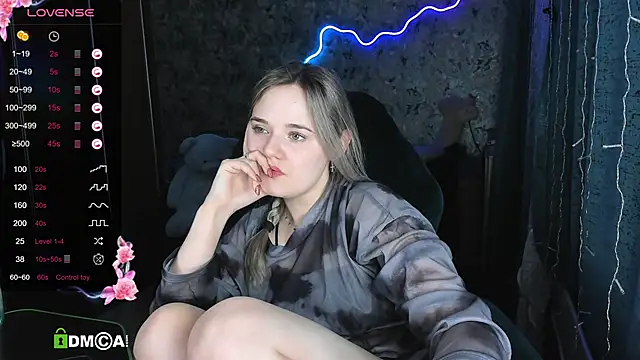 Your small bunny online show from 13, 3, 2025