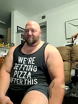 Strong Bear89 online show from 4, 12, 2024