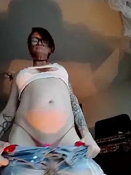 Snapshot of ivylee31 chatting on 18, 3, 2025 ivylee31 online show from 18, 3, 2025