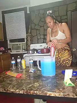 Snapshot of SexGoddessfinest chatting on 2, 12, 2024 SexGoddessfinest online show from 2, 12, 2024