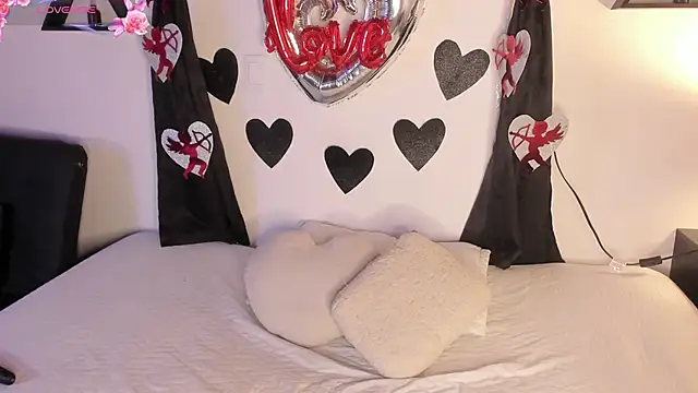 Khenta Michells online show from 14, 2, 2026