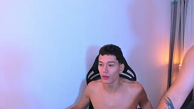 Party guyssex online show from 18, 3, 2025