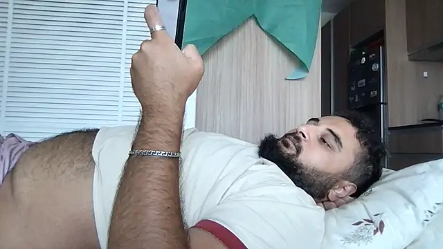 Snapshot of teddy_alan chatting on 15, 2, 2026 teddy alan online show from 15, 2, 2026