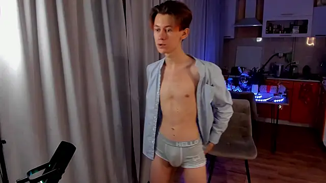 AndrewwCarter2 online show from 27, 2, 2025