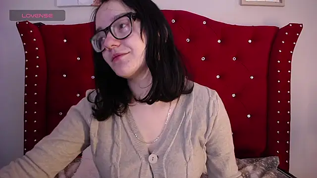Snapshot of charlotte1-ls chatting on 8, 1, 2025 charlotte1-ls online show from 8, 1, 2025