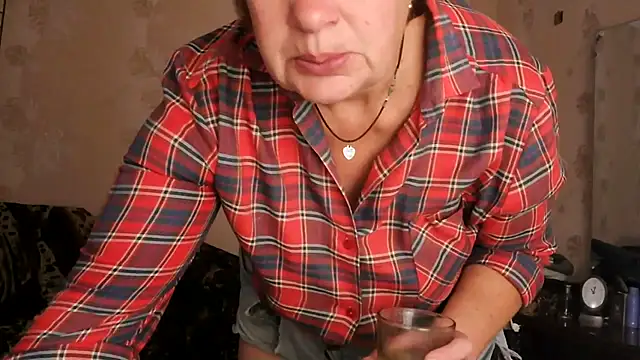 Ettie Tonia online show from 27, 10, 2025