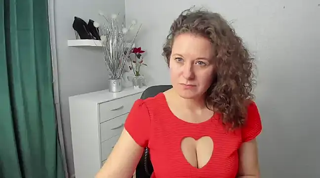 Snapshot of OLIVIA_lux chatting on 18, 12, 2024 OLIVIA lux online show from 18, 12, 2024