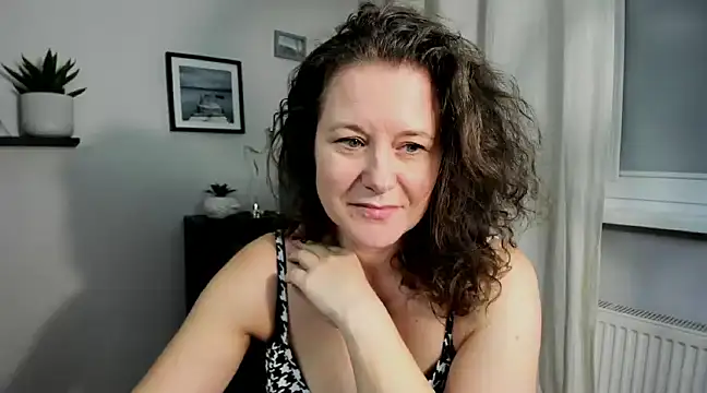 Snapshot of OLIVIA_lux chatting on 21, 12, 2024 OLIVIA lux online show from 21, 12, 2024