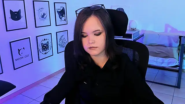 Elainebeness online show from 6, 2, 2025