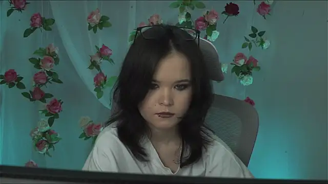 Elainebeness online show from 7, 2, 2025