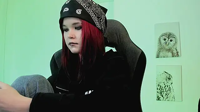 Elainebeness online show from 16, 3, 2025