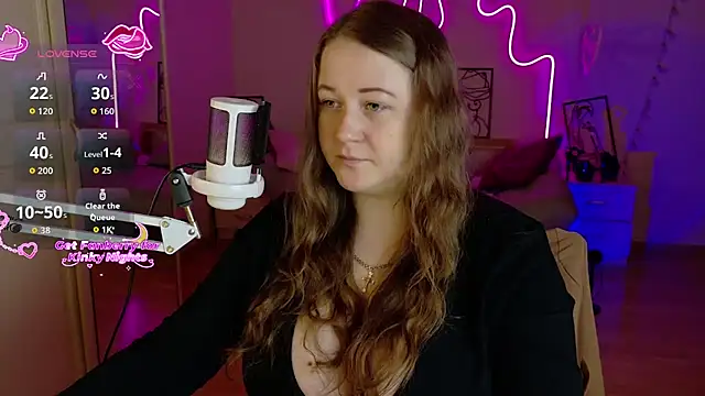 LizzyShine online show from 10, 11, 2025