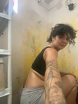 Snapshot of magalunabb chatting on 18, 1, 2026 magalunabb online show from 18, 1, 2026