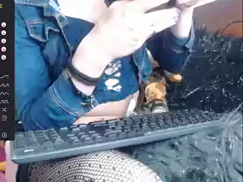 lorenitha 20 online show from 31, 1, 2025