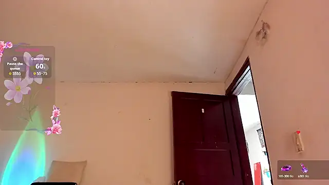 Miss oliviaa online show from 9, 10, 2025