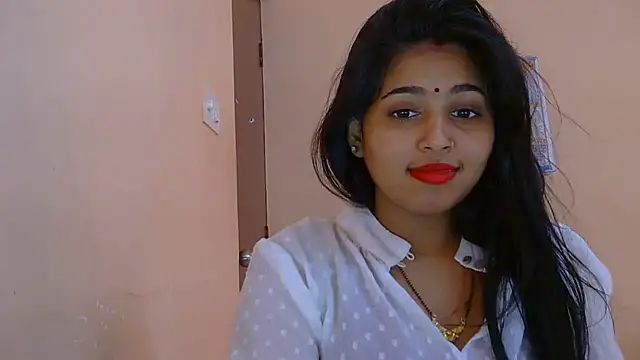 Snapshot of Sweet-Rani chatting on 6, 11, 2025 Sweet-Rani online show from 6, 11, 2025