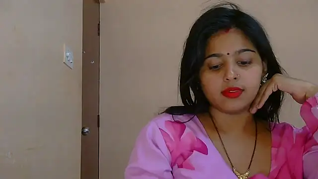 Snapshot of Sweet-Rani chatting on 18, 12, 2025 Sweet-Rani online show from 18, 12, 2025