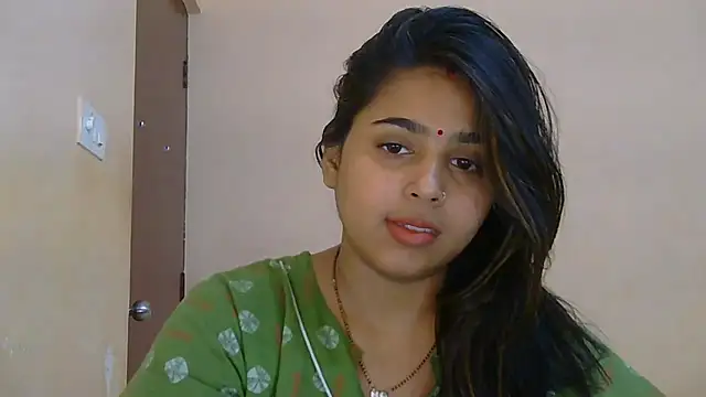Snapshot of Sweet-Rani chatting on 7, 4, 2026 Sweet-Rani online show from 7, 4, 2026