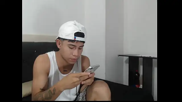 logannth online show from 19, 10, 2025