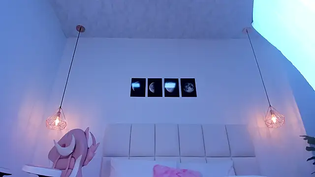 Brittany cute18 online show from 6, 1, 2025