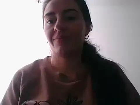 Snapshot of _karlie_kloss_ chatting on 9, 12, 2024 karlie kloss online show from 9, 12, 2024