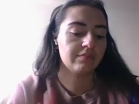 Snapshot of _karlie_kloss_ chatting on 18, 1, 2025 karlie kloss online show from 18, 1, 2025