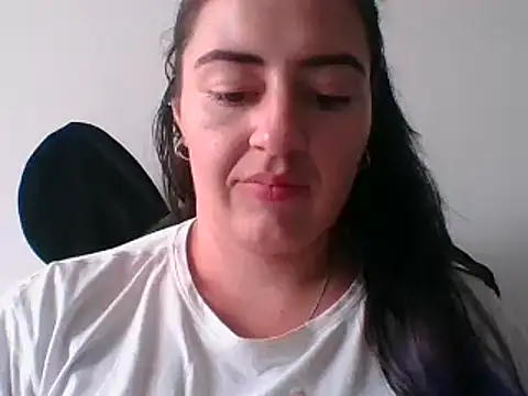 Snapshot of _karlie_kloss_ chatting on 24, 1, 2025 karlie kloss online show from 24, 1, 2025