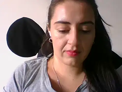 Snapshot of _karlie_kloss_ chatting on 31, 1, 2025 karlie kloss online show from 31, 1, 2025