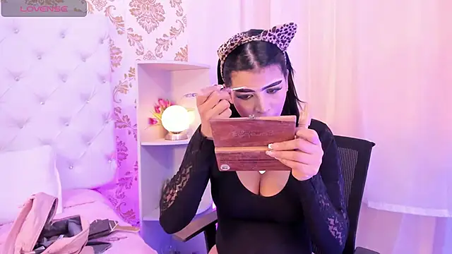 Snapshot of emaa_lambert chatting on 10, 2, 2026 emaa lambert online show from 10, 2, 2026