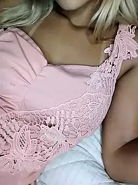 fofinhaa12 online show from 5, 2, 2025