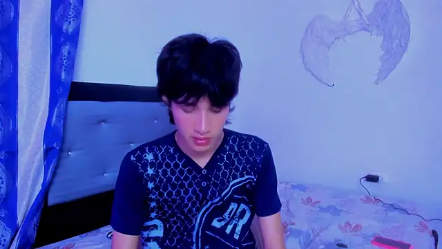 Snapshot of Johhan__Lee chatting on 29, 12, 2024 Johhan Lee online show from 29, 12, 2024