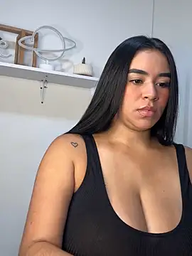 Snapshot of kristynmassey chatting on 11, 9, 2025 kristynmassey online show from 11, 9, 2025