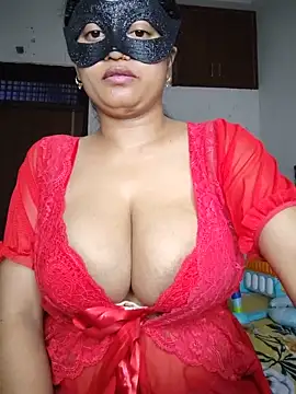 bigtitsqueen online show from 2, 7, 2026